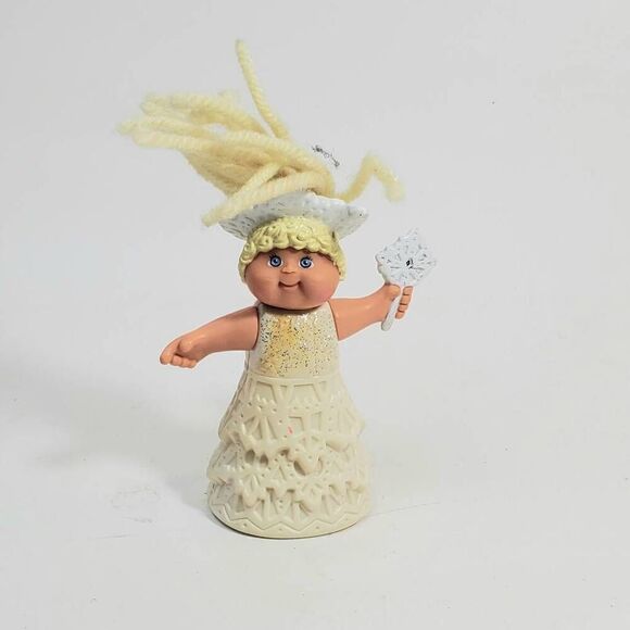 1994 McDonald's Cabbage Patch Kid Christmas Angel Snowflake Doll toy - Picture 2 of 6